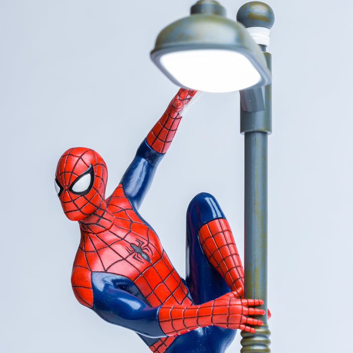 productImage-16002-marvel-spiderman-tischleuchte-3.jpg